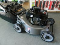 Push Lawn Mower MULCH OR CATCH -19 inch cut + solid catcher powered by a 5.5HP Honda engine
